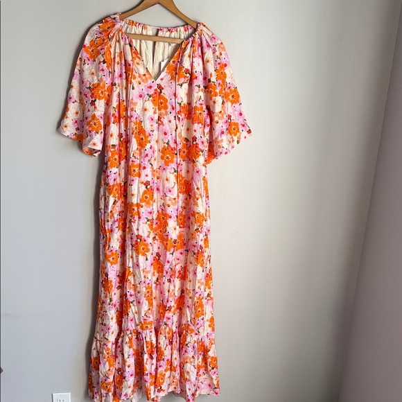 NEW Ivy City Co HAVEN MAXI DRESS Medium - Picture 2 of 13